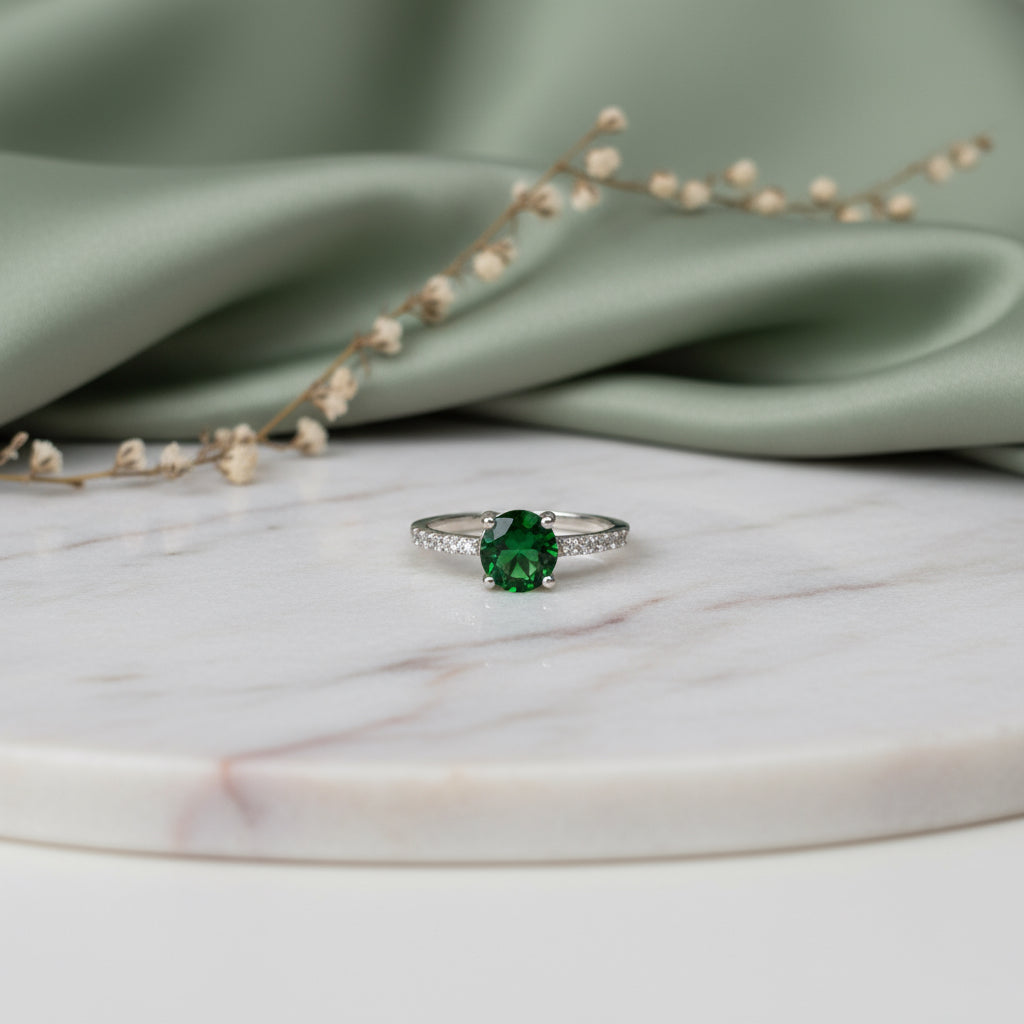 925 Silver Round Green CZ Minimalist Ring