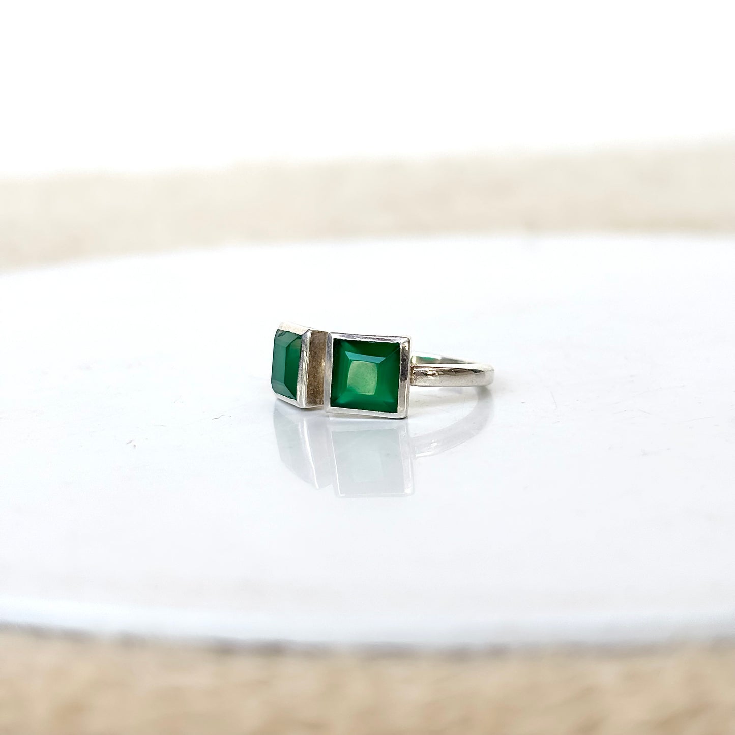 Natural Green Onyx 925 Silver Ring (Certified)