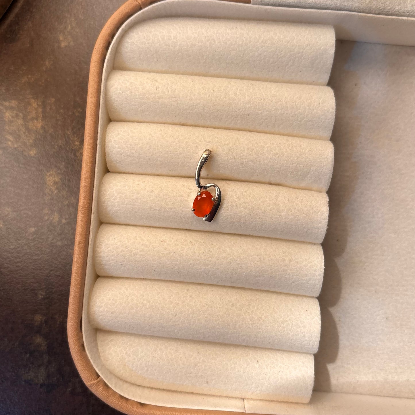 Natural Carnelian 925 Pure Silver Pendant (Certified)