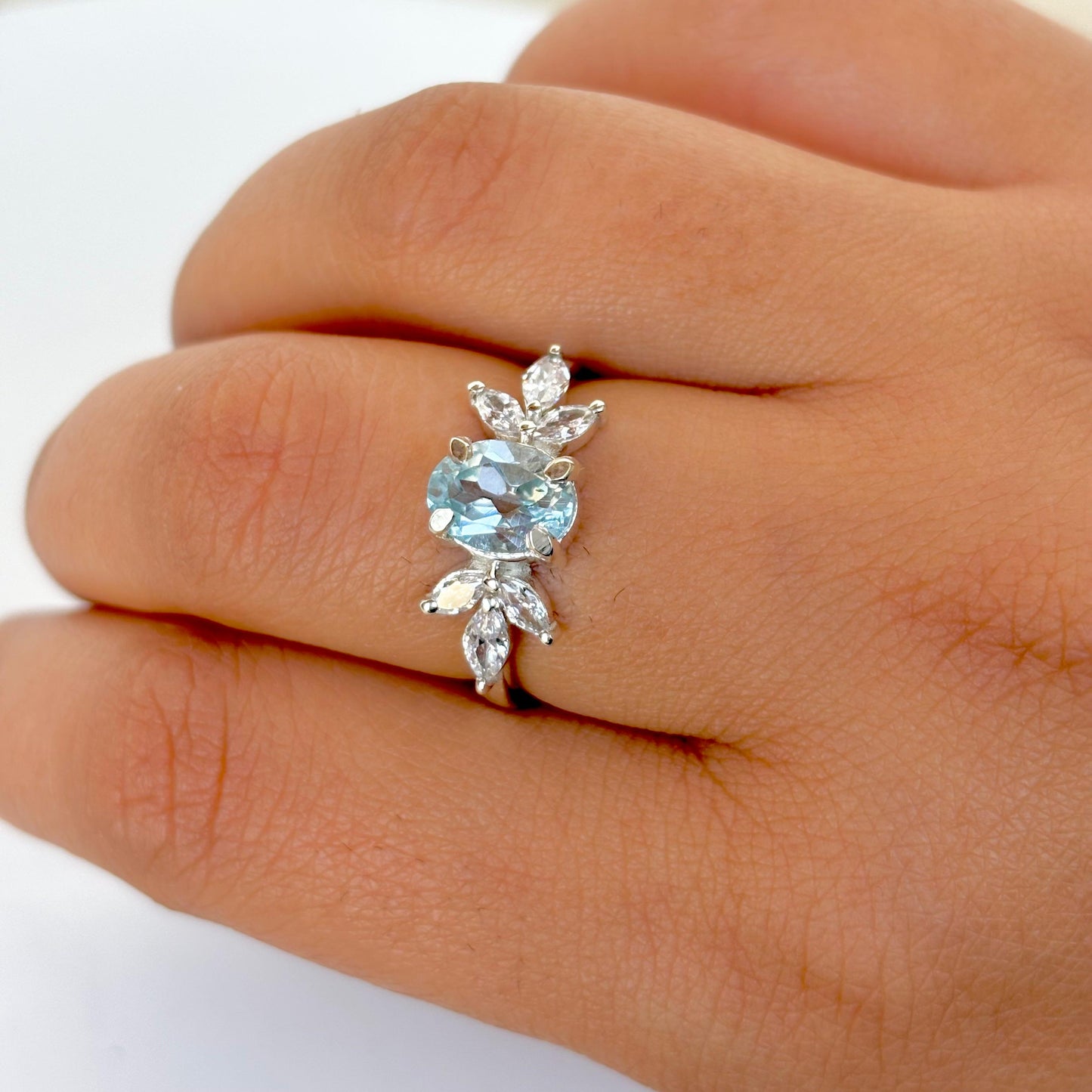 925 Pure Silver Natural Blue Topaz Ring