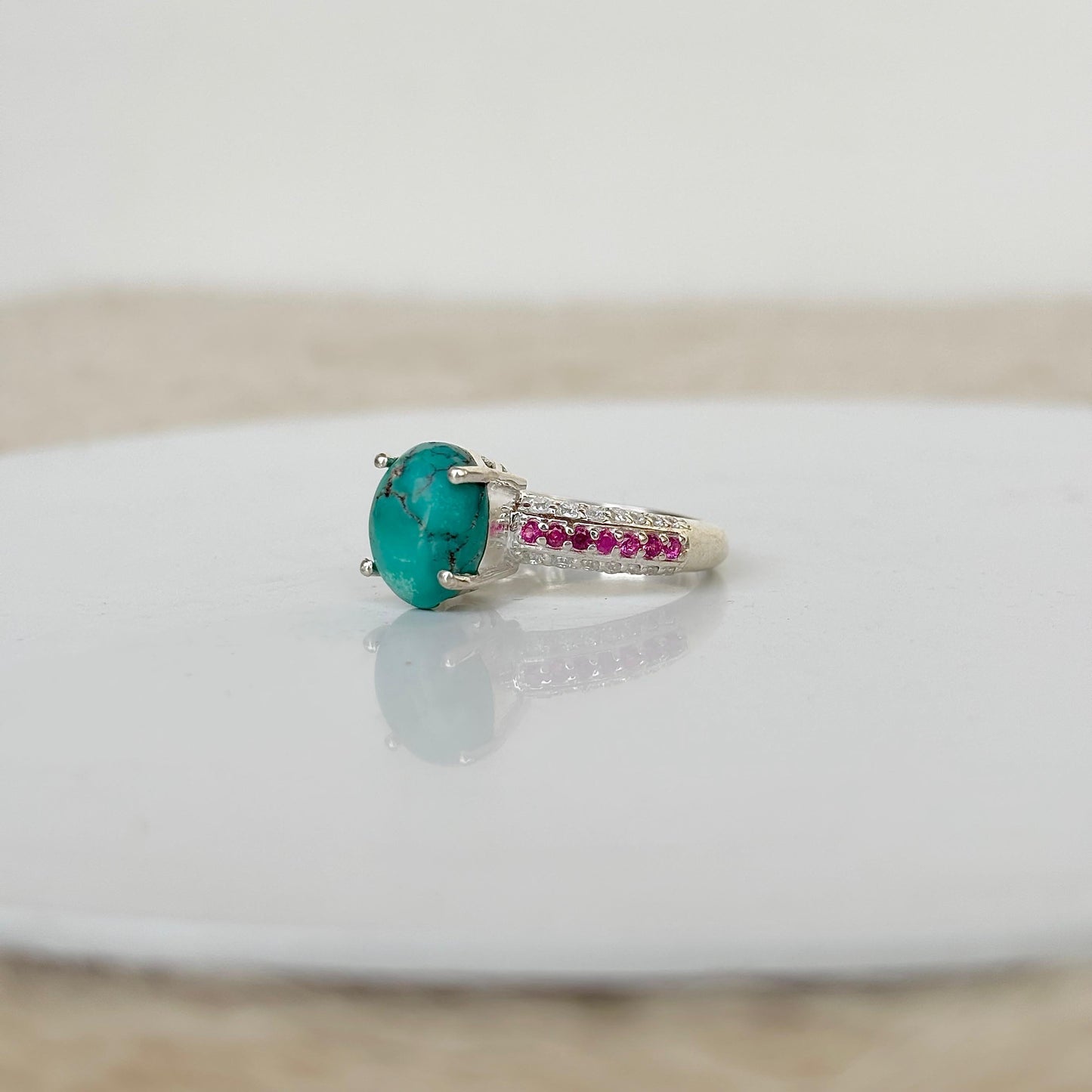 Natural turquoise statement ring in 925 sterling silver – bold gemstone fashion ring for women