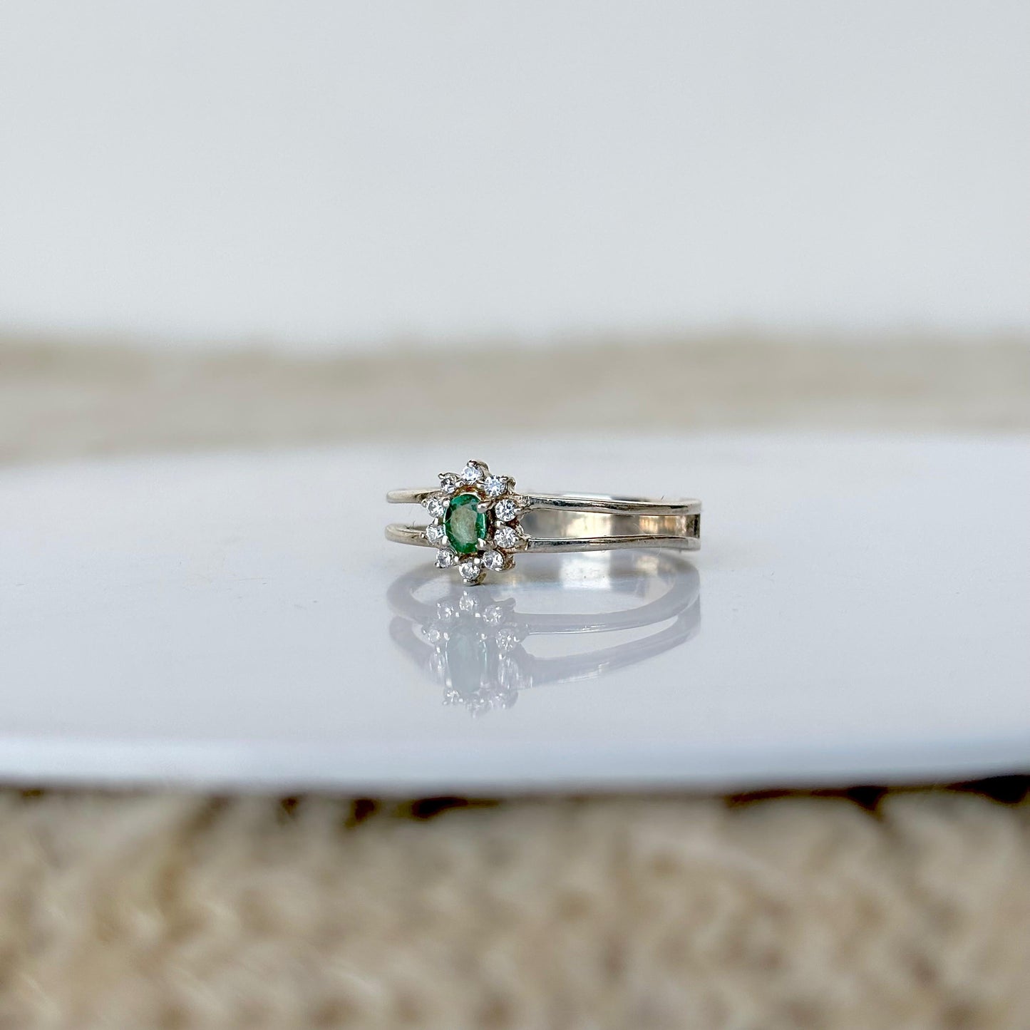 Natural Emerald 925 Pure Silver Ring (Certified)