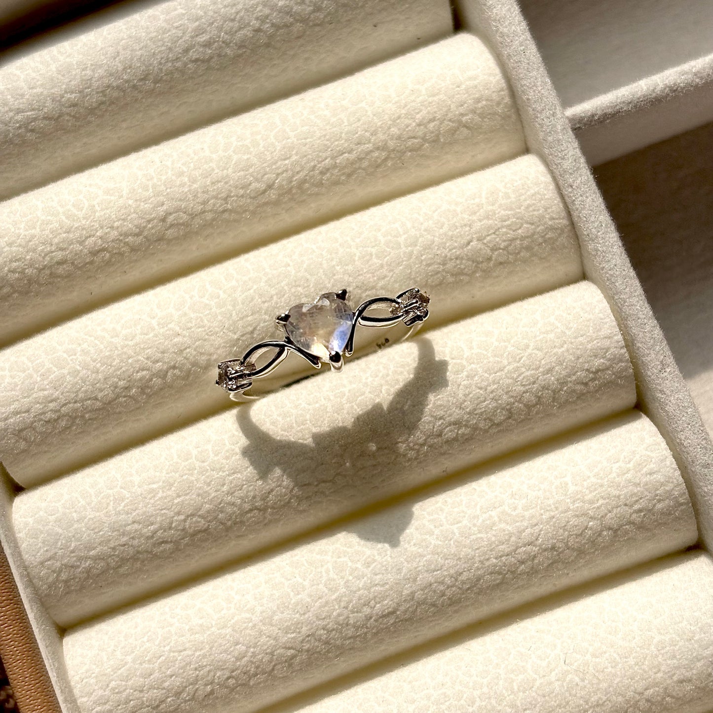 Natural Heart Shape Moonstone Pure Silver Ring (Certified)