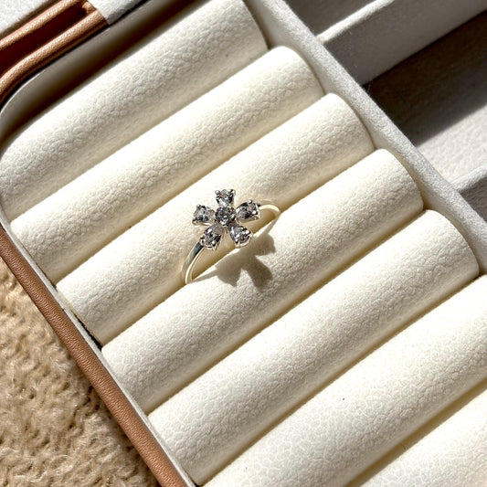 925 Pure Silver Flower Zircon Ring