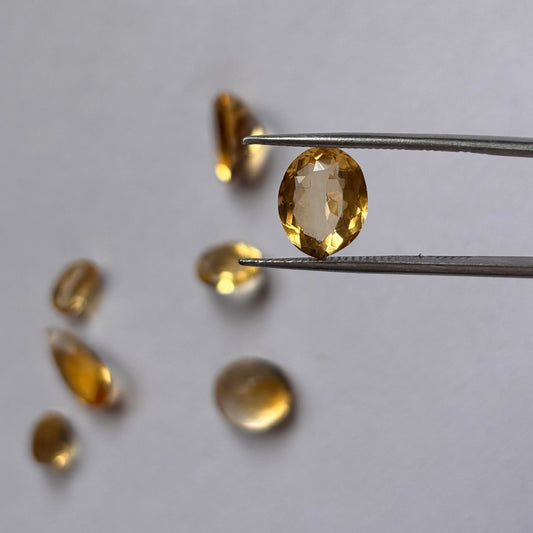 Natural Citrine Oval Shape 3.05 Ct Gemstone (Certified)