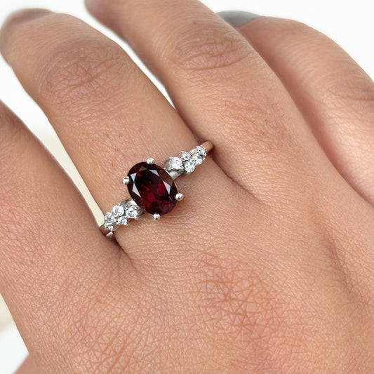 Natural Garnet Statement 925 Pure Silver Ring (Certified)