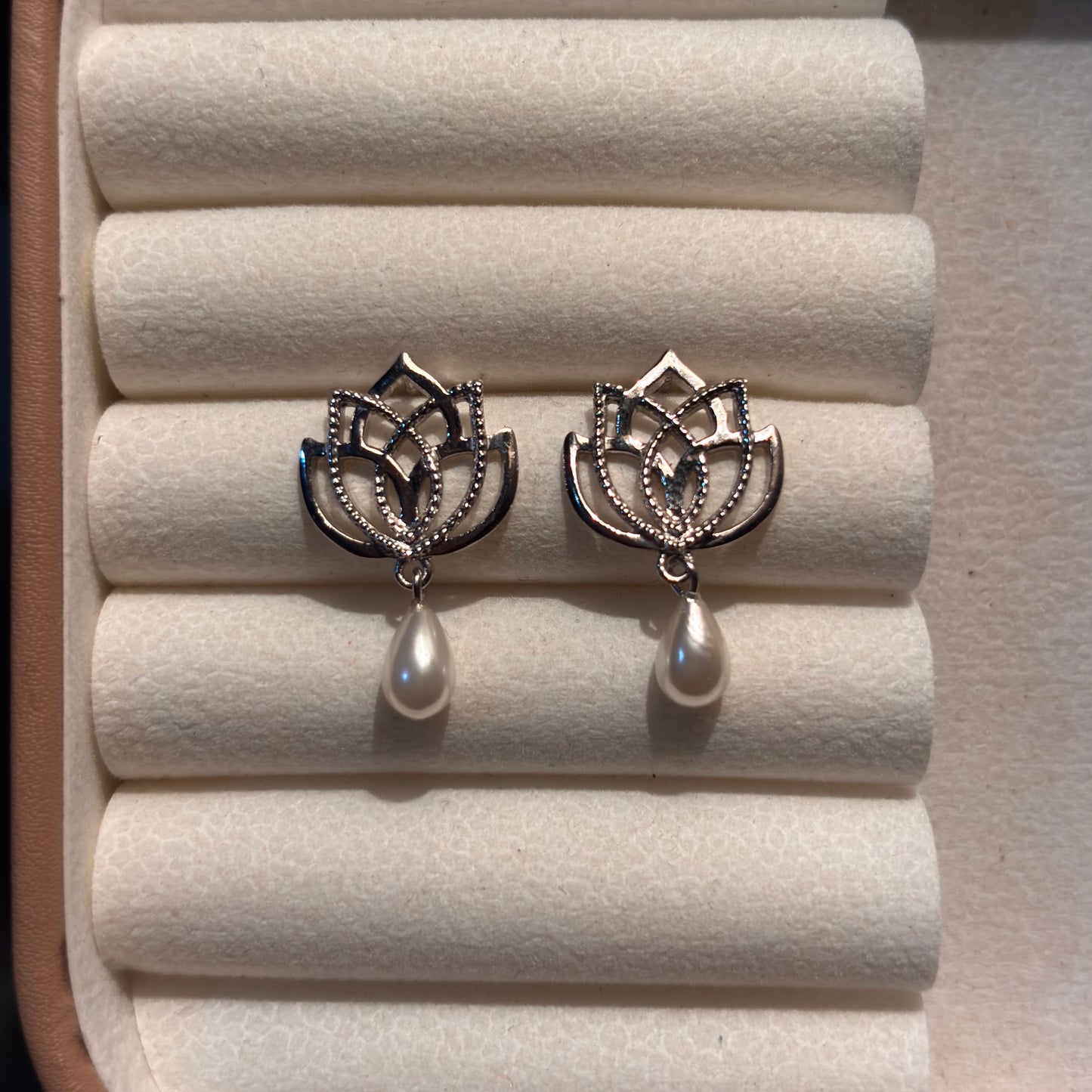 Natural Pearl 925 Pure Silver Earring (Certified)