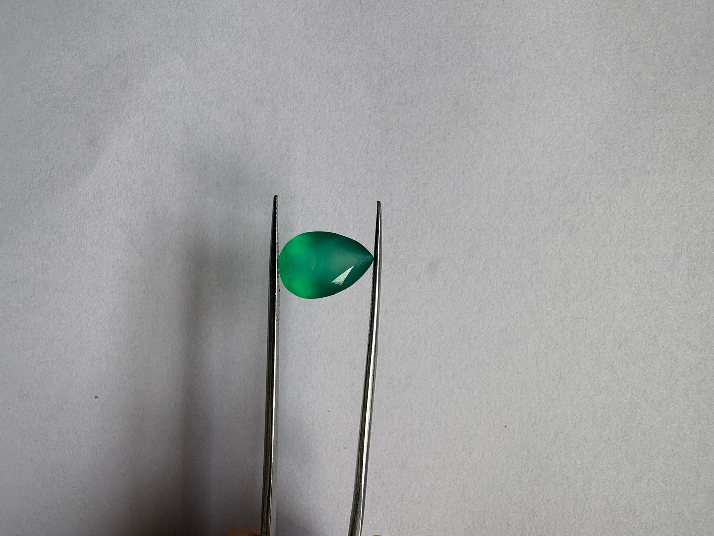 Natural Green Quartz Pear shape Gemstone (14x10) Certified