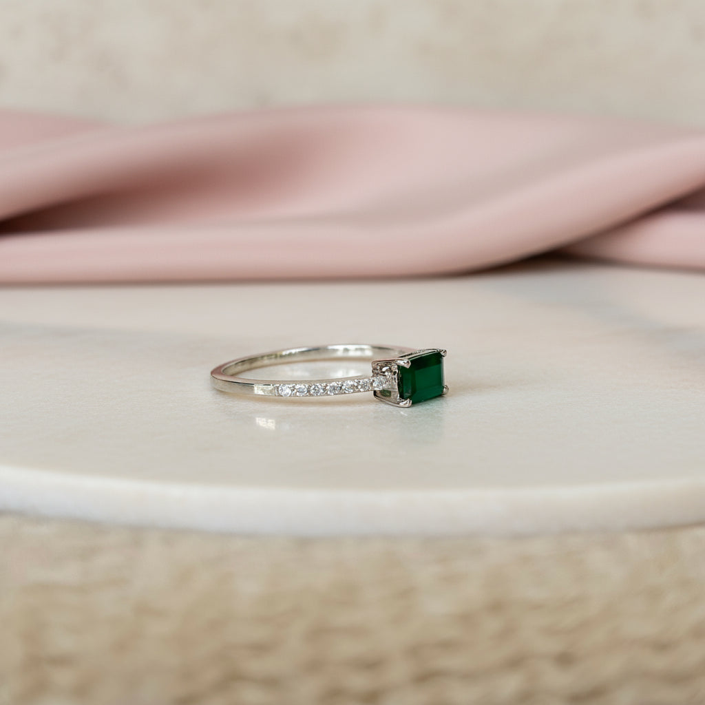 925 Pure Silver Minimalist Ring with Natural Green Onyx