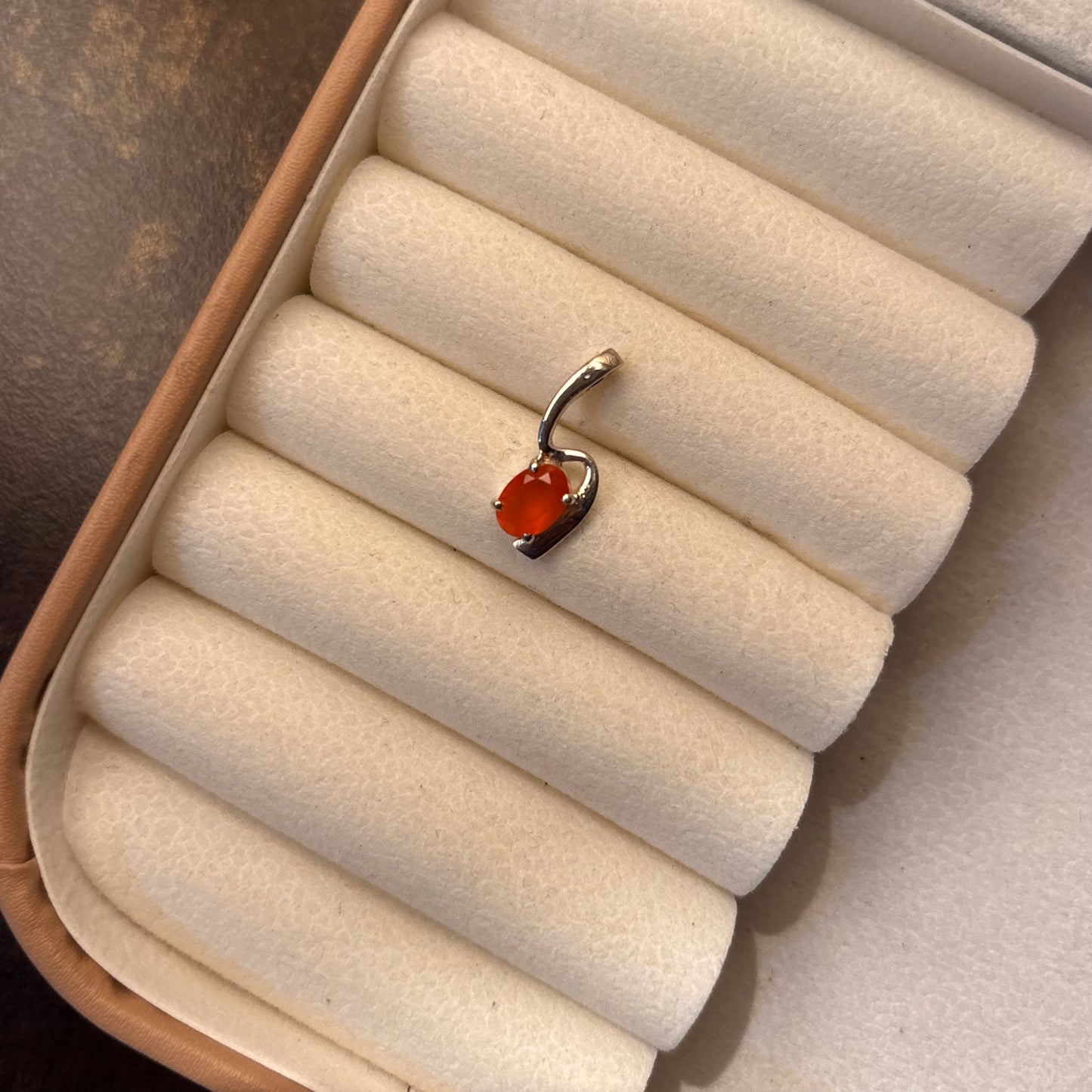 Natural Carnelian 925 Pure Silver Pendant (Certified)