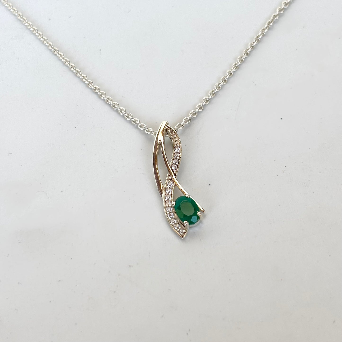 Pure Silver Natural Green Onyx Pendant with Chain