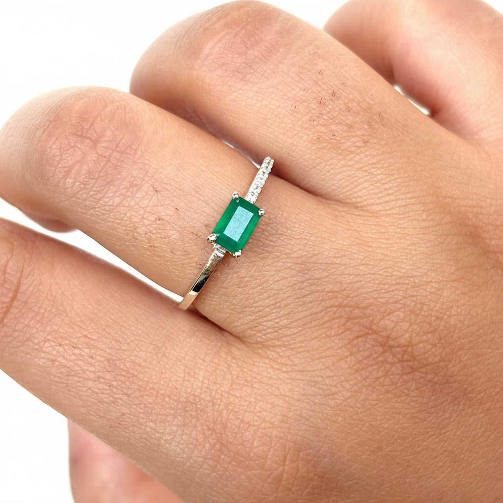 925 Pure Silver Minimalist Ring with Natural Green Onyx