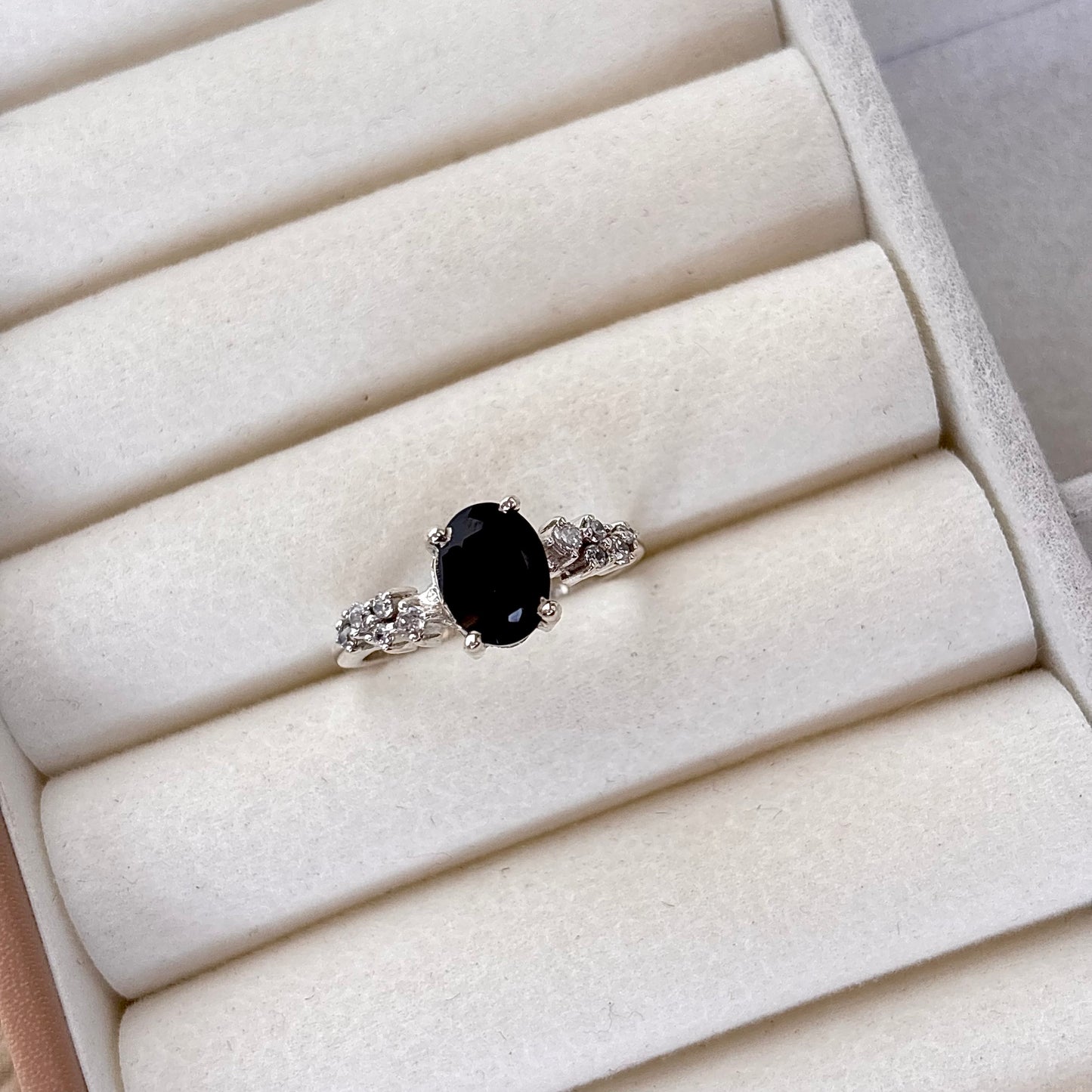 Natural Black Onyx 925 Pure Silver Ring (Certified)