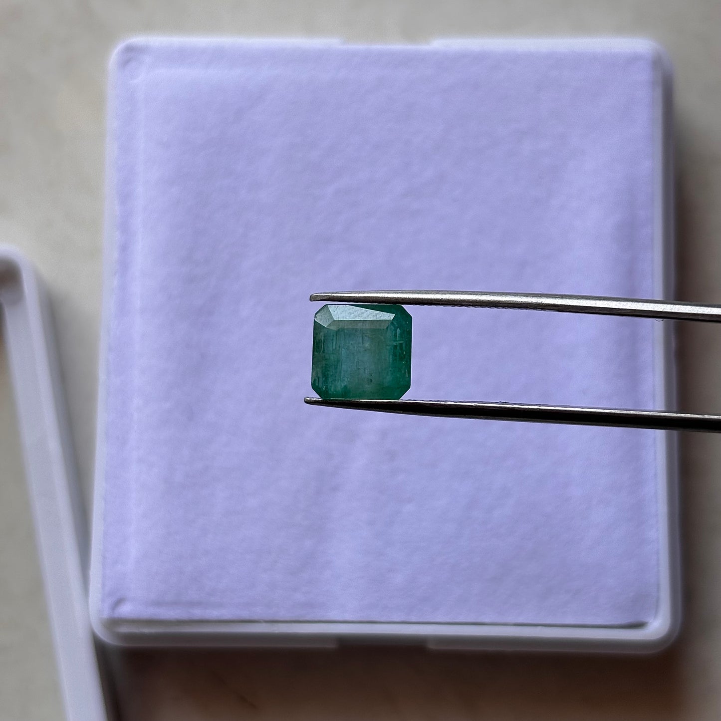 Natural Emerald 2.9 Ct (9x9) Gemstone