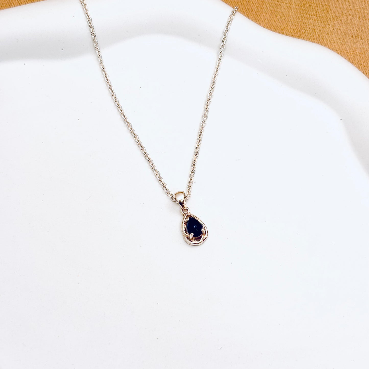 Natural Lapis 925 Pure Silver Pendant (Certificate)