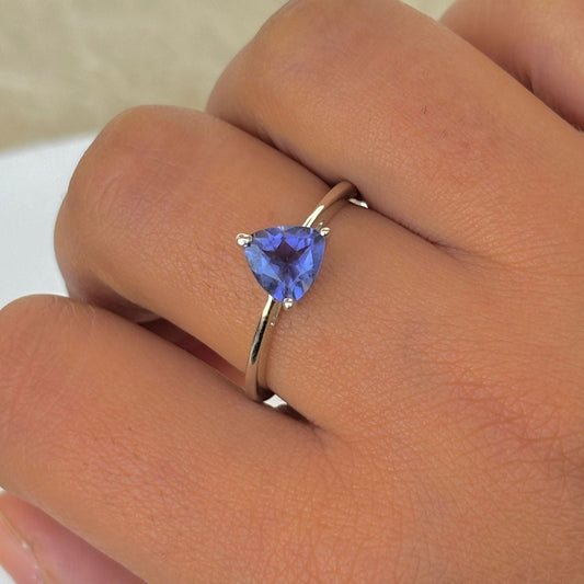 925 Pure Silver Trillion Shape Iolite Solitaire Ring (Certified)