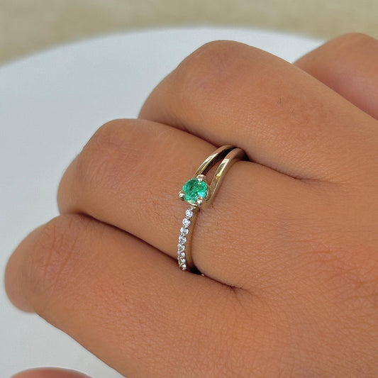Natural Emerald 925 Pure Silver Ring (Certified)