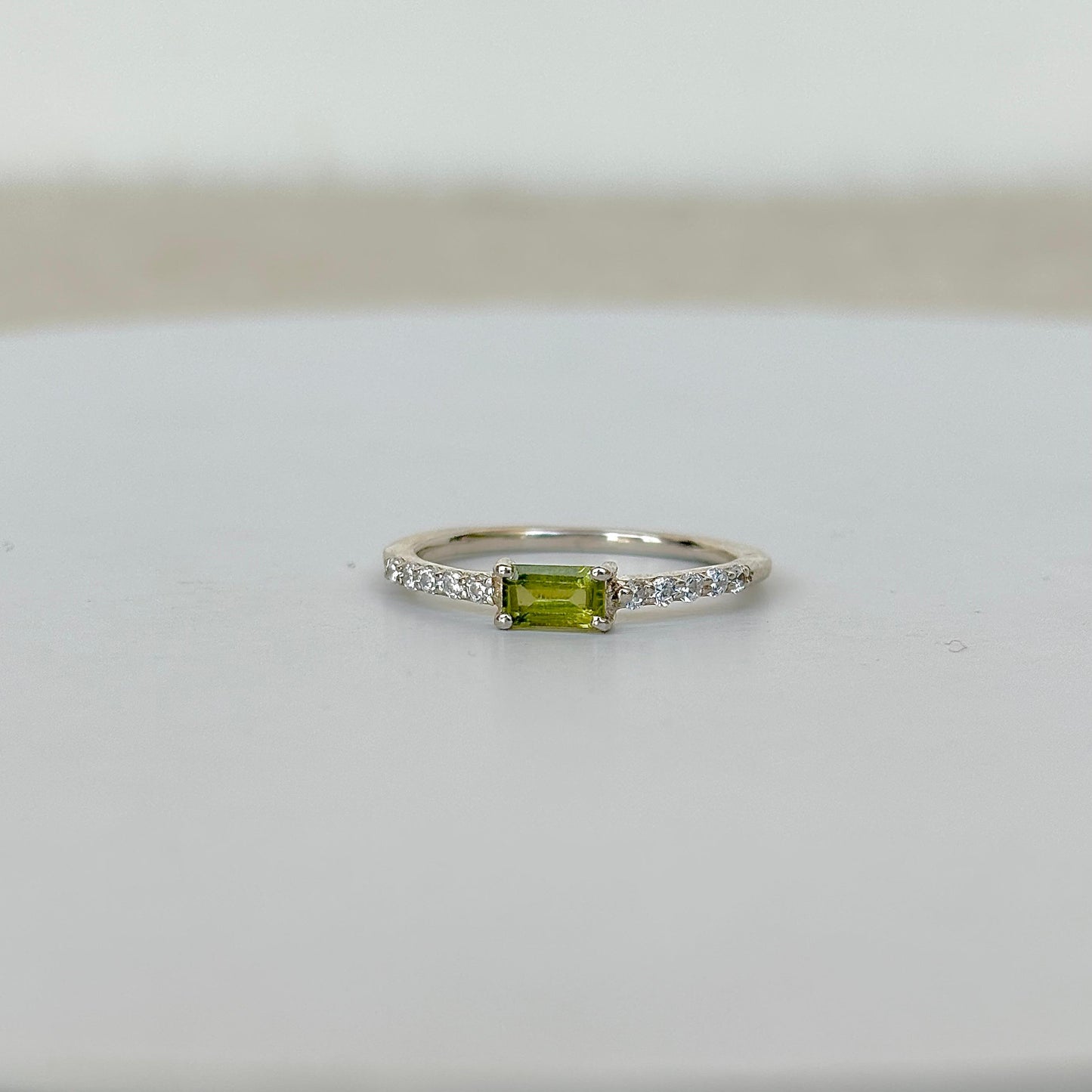 925 Pure Silver Natural Green Peridot Ring
