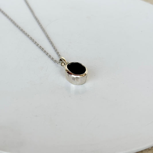 925 Pure Silver Oval Shape Natural Black Onyx Pendant Necklace