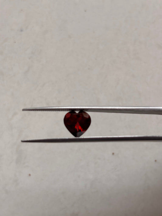 Natural Garnet Heart shape Gemstone (9x9) Certified