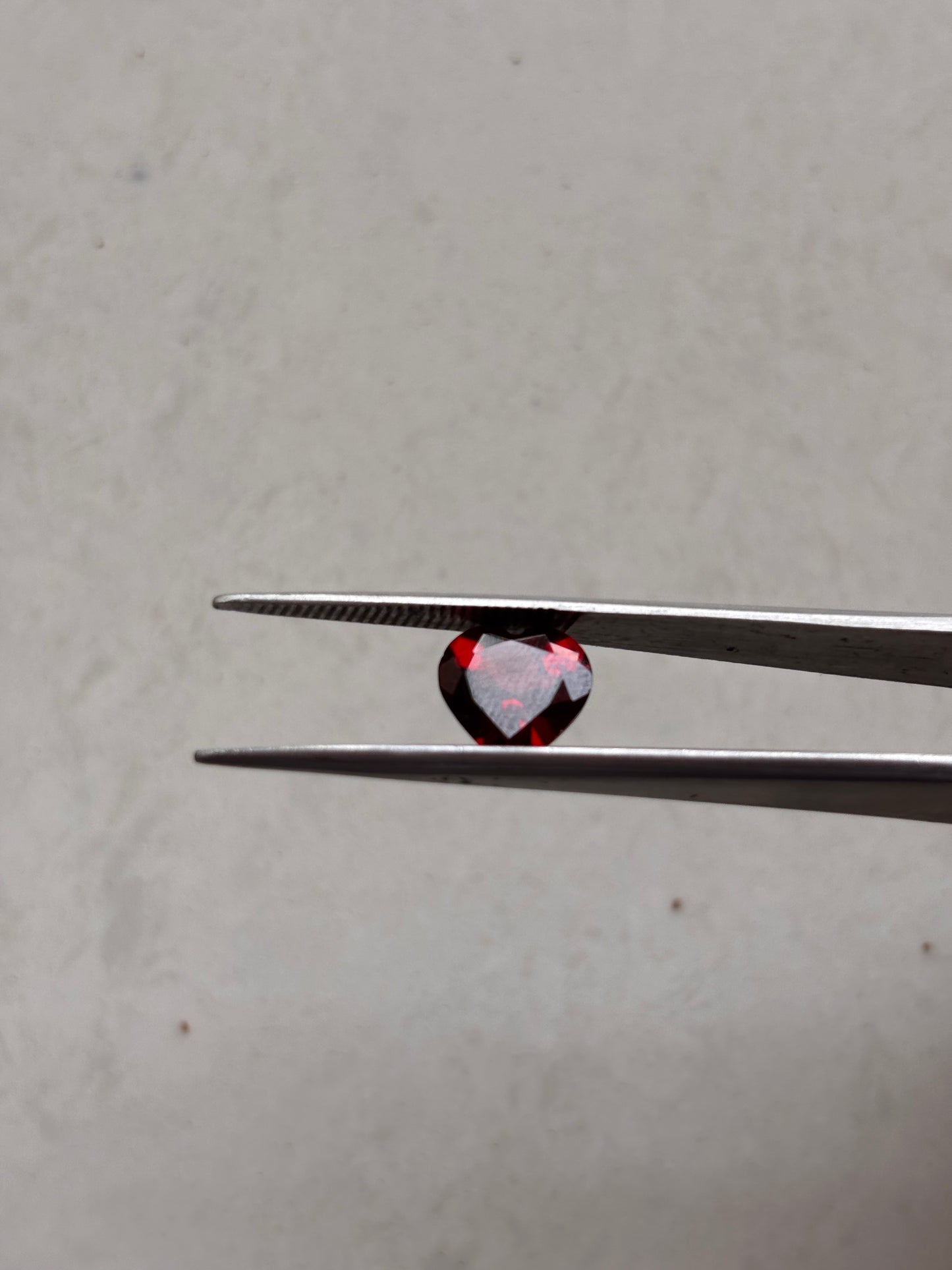 Natural Garnet Heart shape Gemstone (9x9) Certified