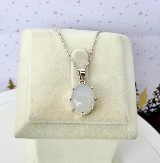 Natural Moonstone Oval Cut 925 Pure Silver Pendant Necklace