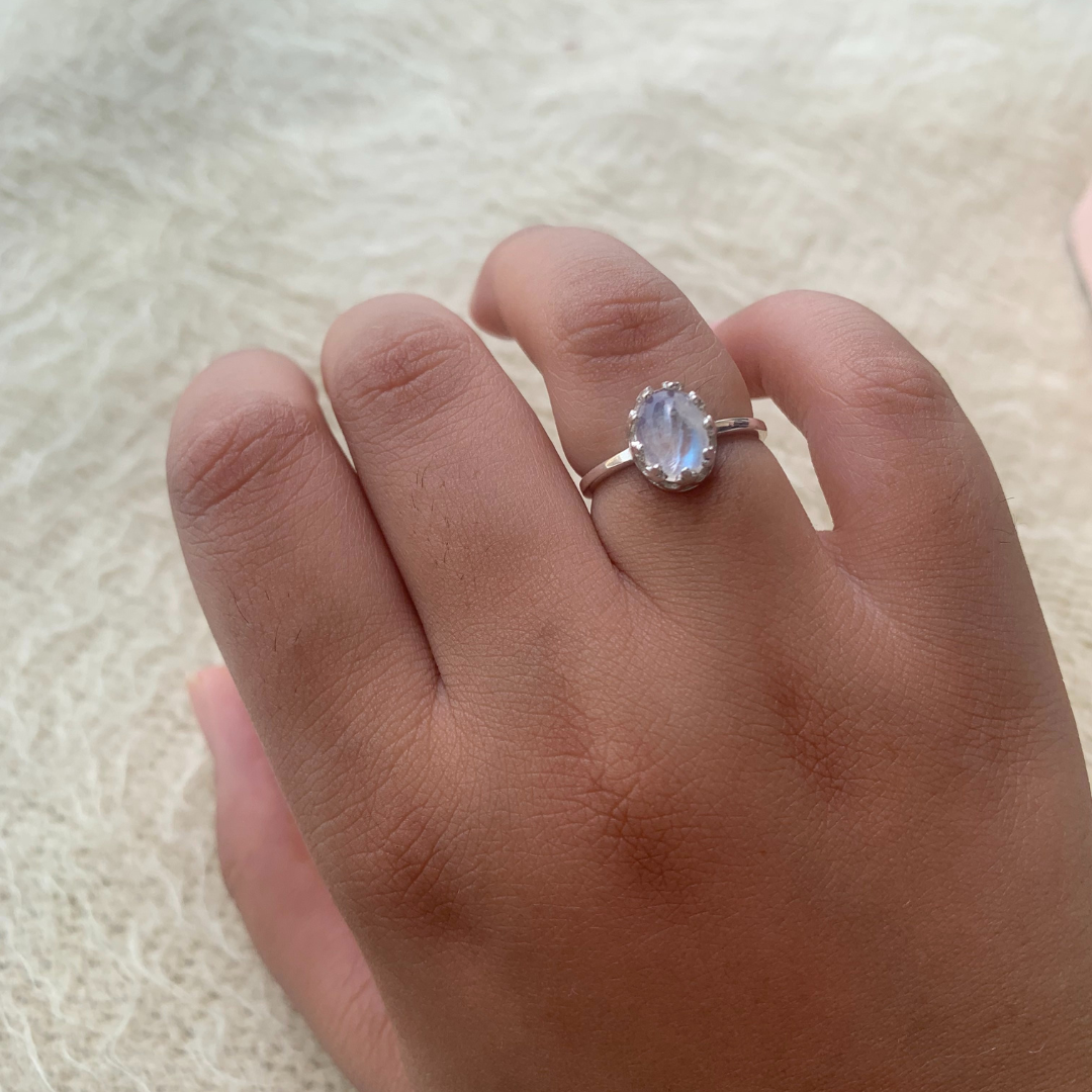 925 Pure Silver Natural Rainbow Moonstone Ring