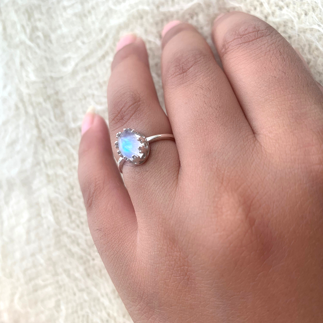 925 Pure Silver Natural Rainbow Moonstone Ring