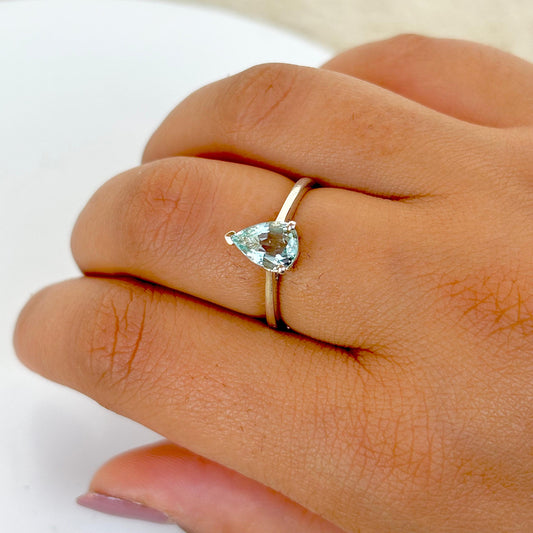 Natural Blue Topaz 925 Pure Silver Pear-Cut Ring (Certified)