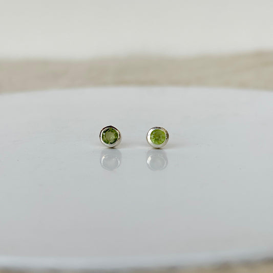 925 Pure Silver Natural Peridot Studs