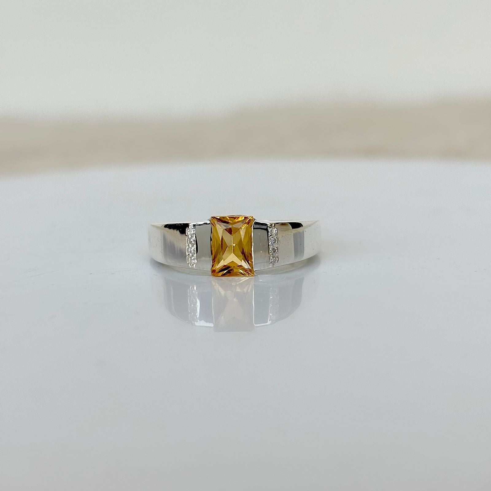 Men’s ring crafted in 925 sterling silver with natural citrine gemstone – bold and elegant handcrafted jewelry