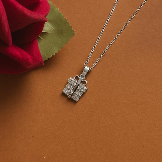 Elegant 925 sterling silver pendant packed in a premium gift box