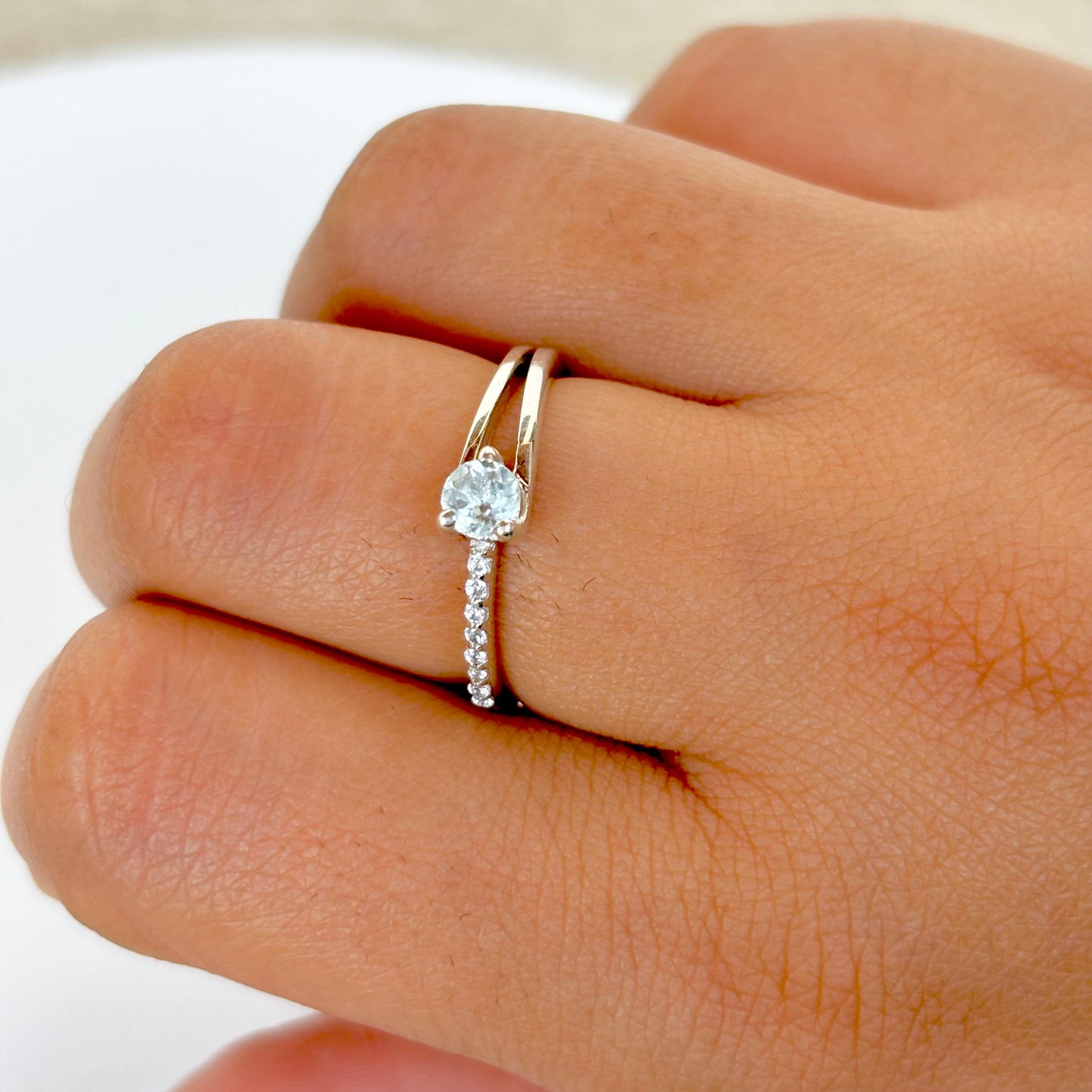 925 Pure Silver Natural Blue Topaz Minimalistic Ring