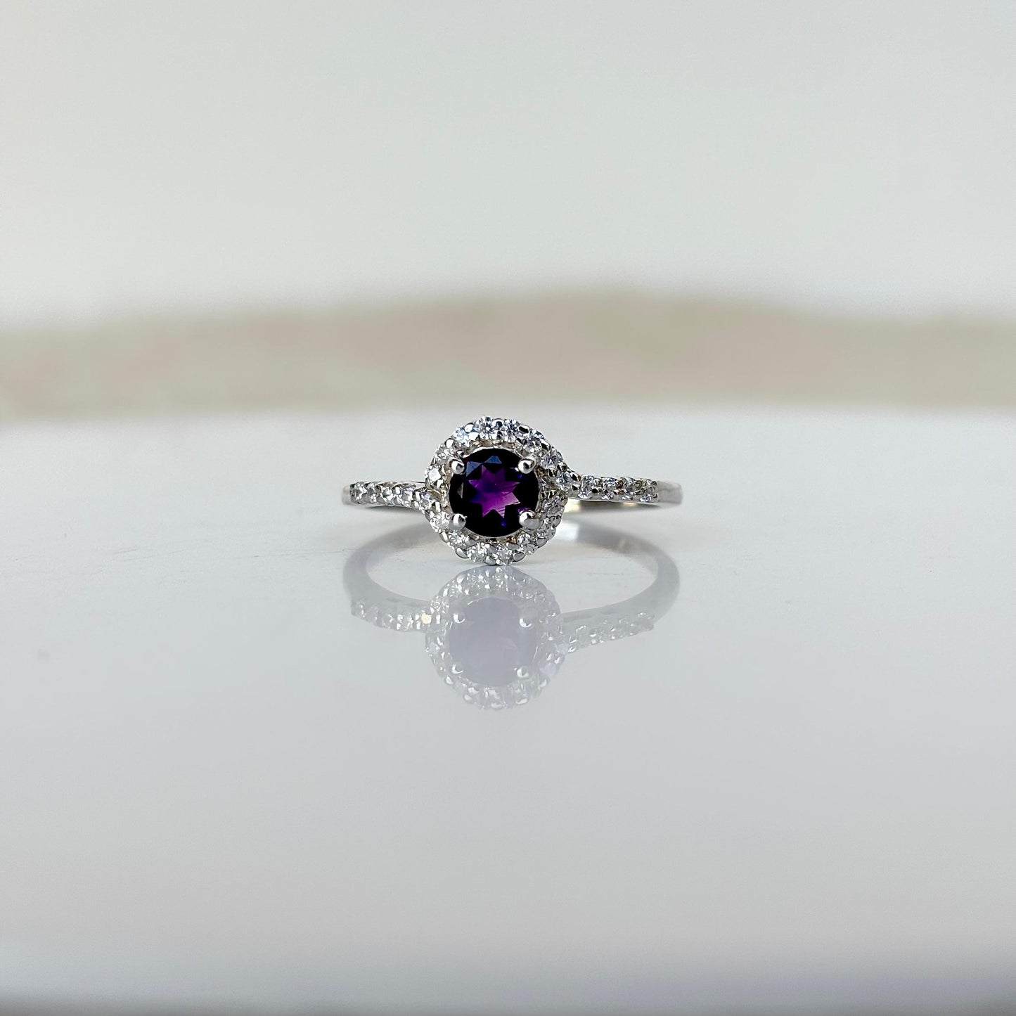 Pure Essence: 925 Pure Silver Natural Amethyst Round Ring