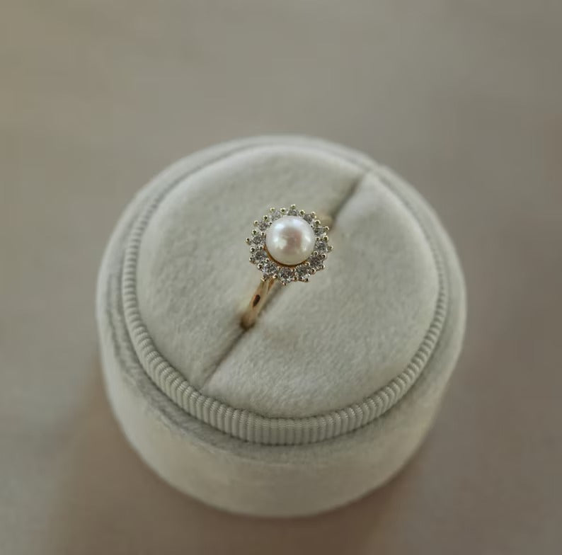 925 Pure Silver Round Pearl Natural Yellow Gold Plated Engagement Ring