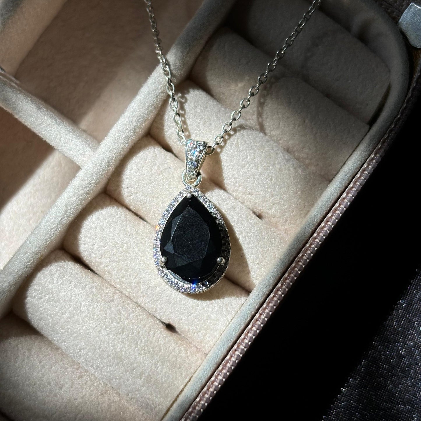 925 Pure Silver Pear Cut Natural Black Onyx Pendant Necklace