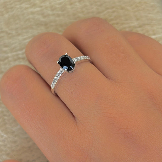 Natural Black Onyx 925 Pure Silver Oval-Cut Ring (Certified)