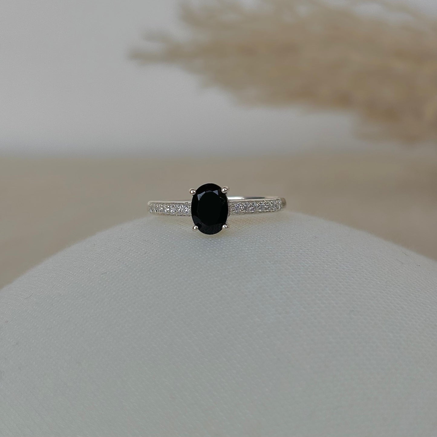 925 Pure Silver Oval-Cut Natural Black Onyx Ring