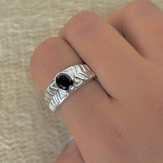 Natural Black Onyx 925 Pure Silver Band Style Ring (Certified)