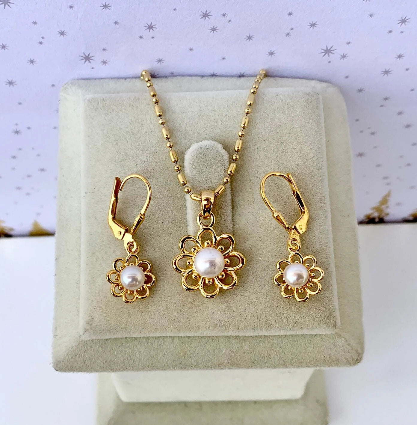 925 Pure Silver Gold Plated Pearl Earring and Pendant Jewelry Gift Set For Her