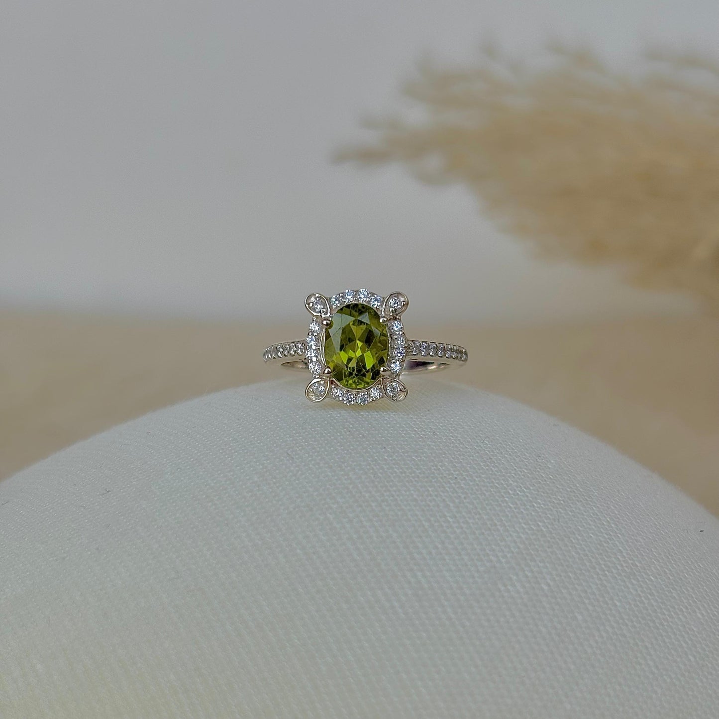 925 Pure Silver Natural Green Peridot Ring