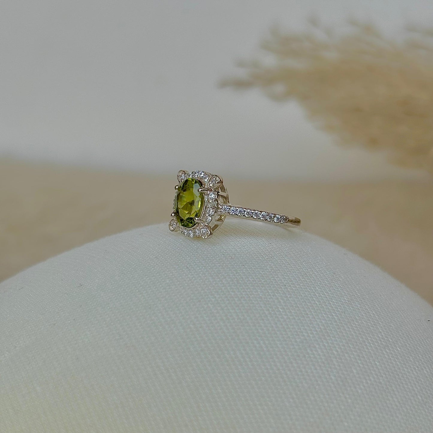 925 Pure Silver Natural Green Peridot Ring