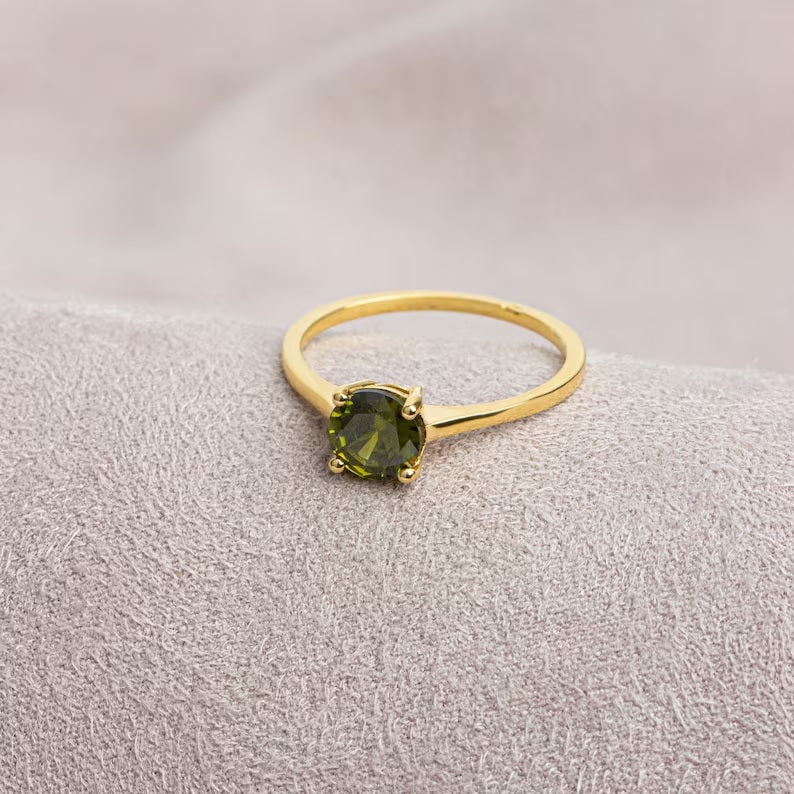 925 Pure Silver Gold Plated August Birthstone Natural Peridot Ring