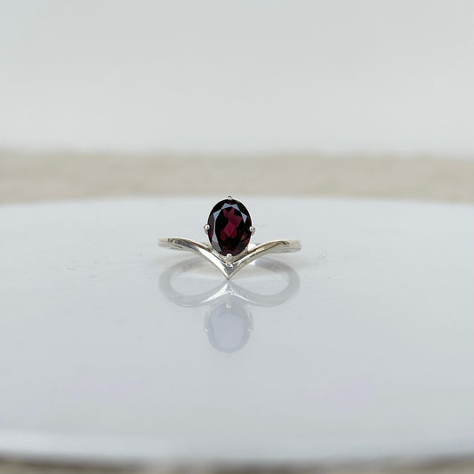 925 Pure Silver Natural Rhodolite Garnet Engagement Ring