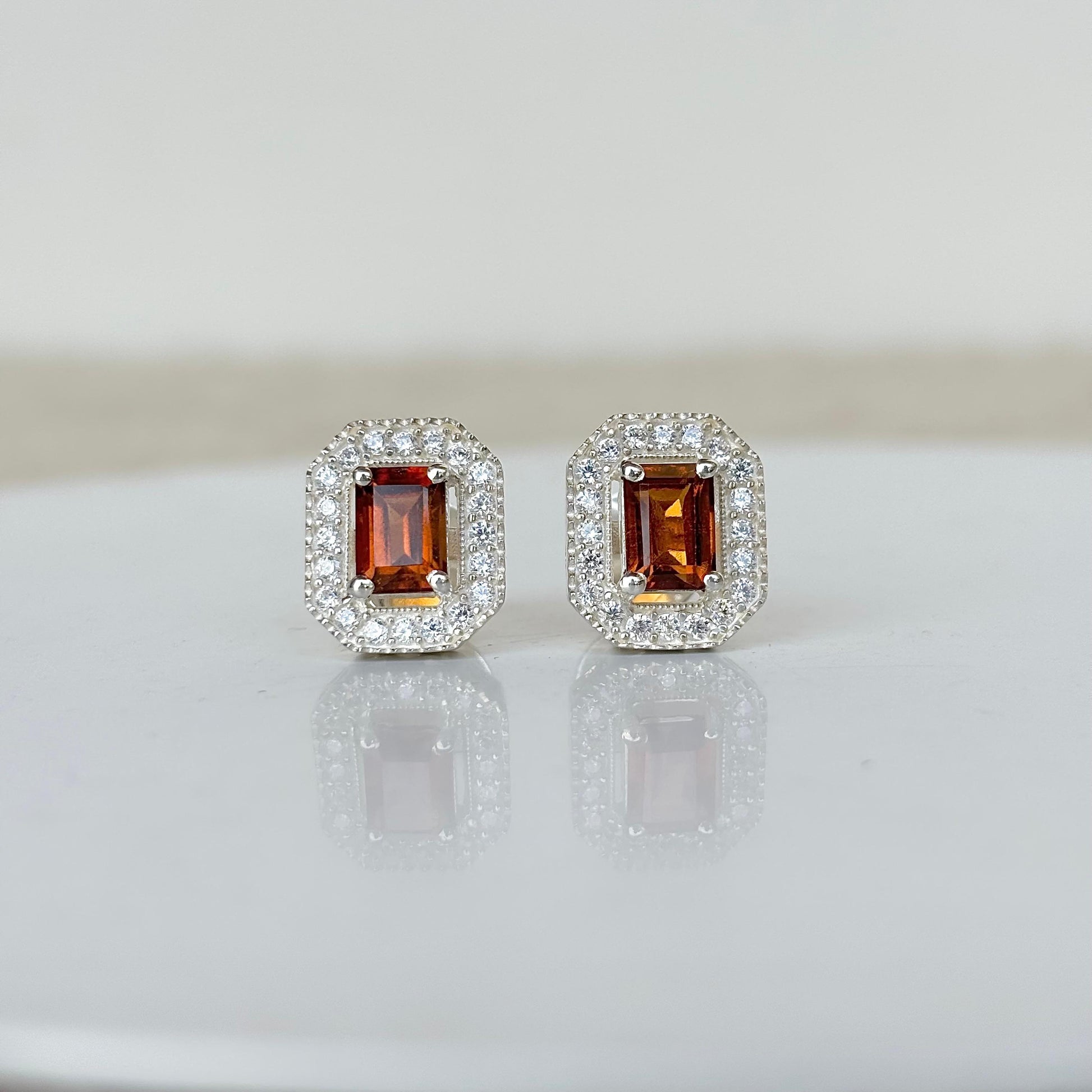 Natural hessonite garnet halo stud earrings in 925 sterling silver – Gomed gemstone jewelry
