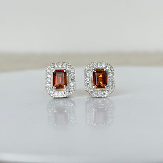 Natural hessonite garnet halo stud earrings in 925 sterling silver – Gomed gemstone jewelry